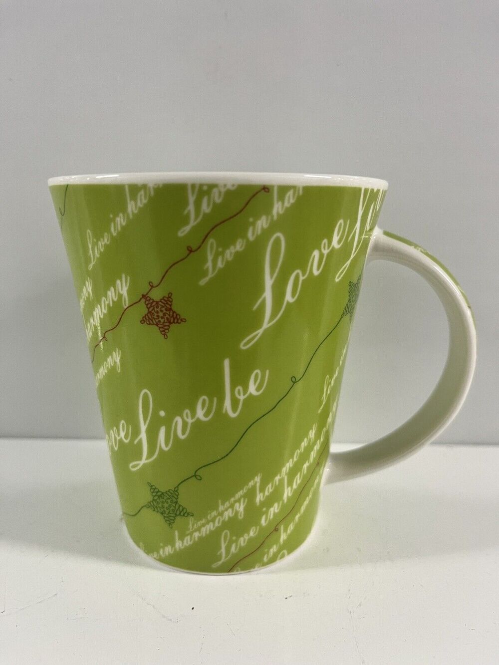 Starbucks 2005 Love Live Be 10oz. Mug Cup Live in Harmony Red Green Stars